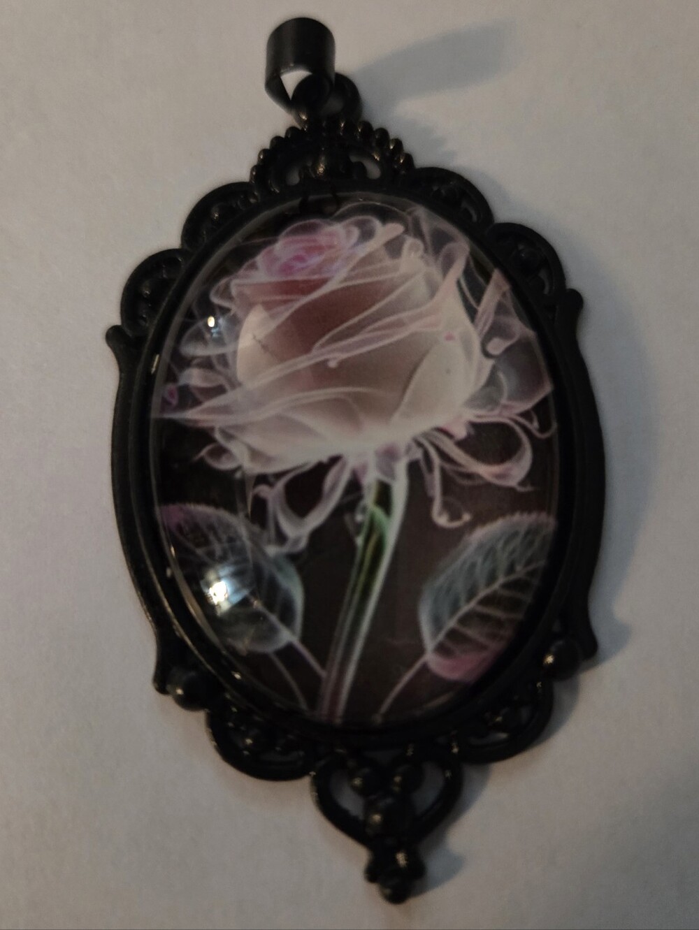 Rose Pendant Necklace